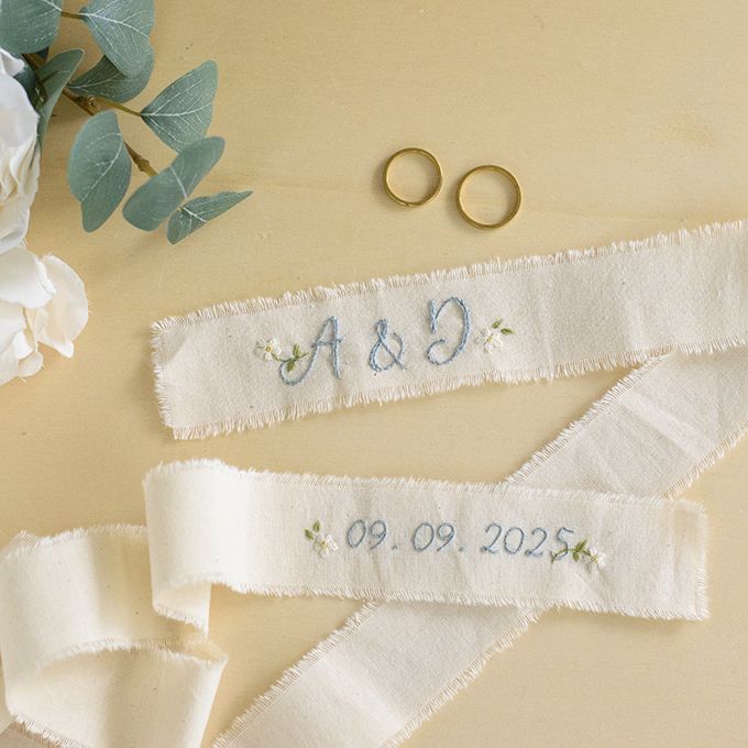 Cinta ramo de novia detalle único bordado | AroruaBodas